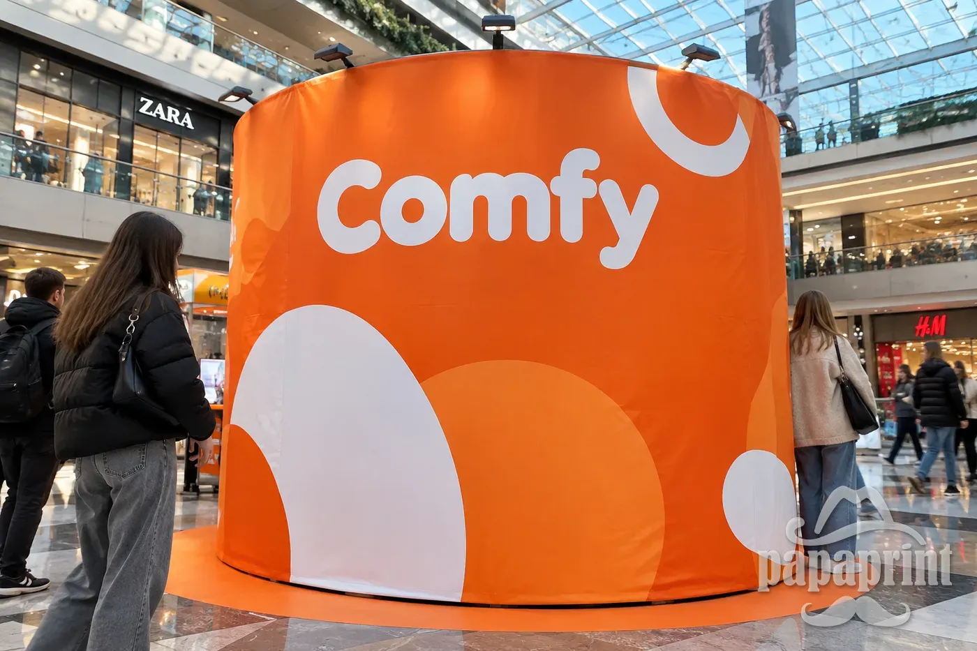 360-градусна фотозона Comfy у торговому центрі, інноваційний дизайн