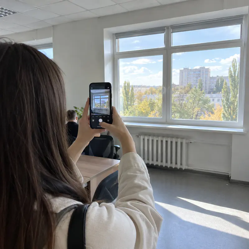 Заявка: етап поклейки бронеплівки (ілюстрація)